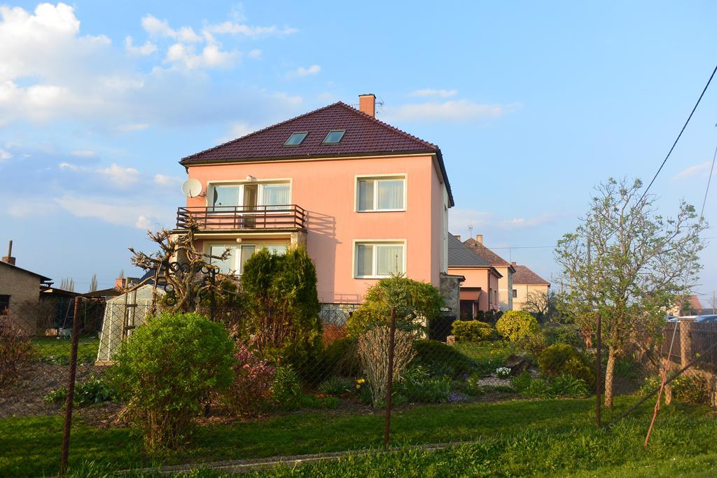 Rodinne Ubytovani - Family Accommodation Kobylice المظهر الخارجي الصورة